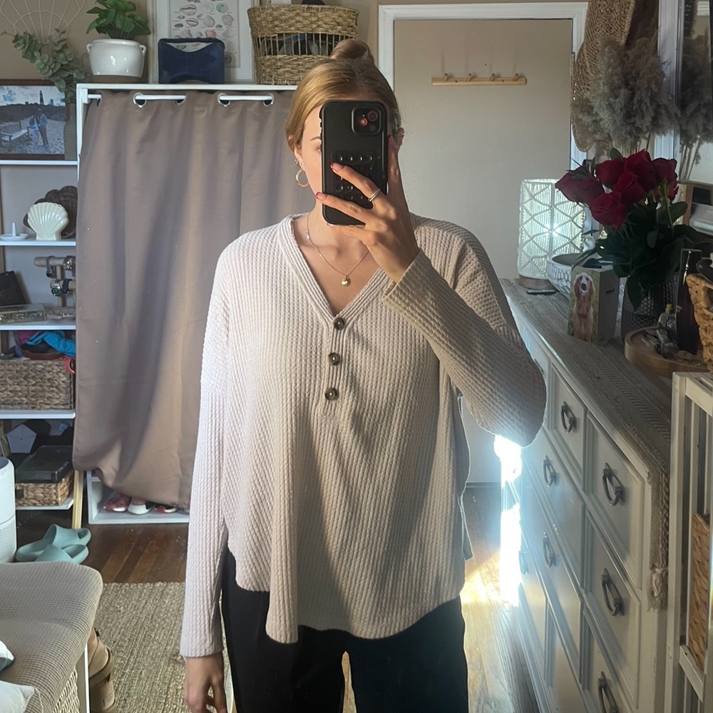 American Eagle Outfitters Oatmeal Waffle Henley Top